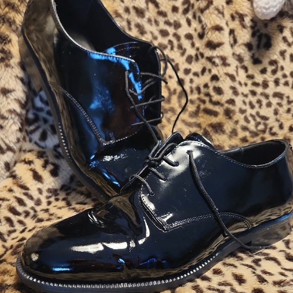Stanley Blacker Elegant Black Patent Leather Oxfords In Great Condition.size 8.5 main image 7